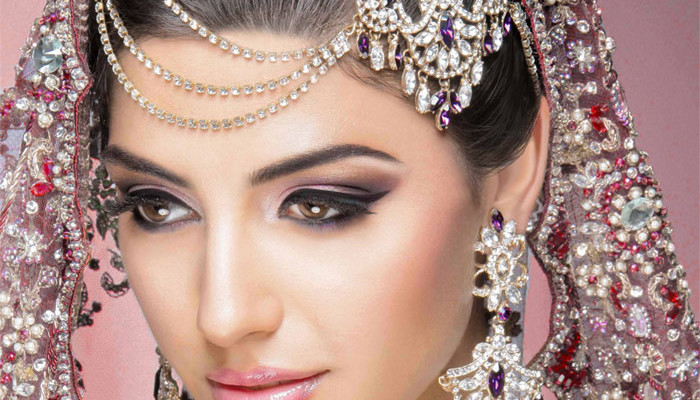 Solah Shringar- Pampering the beauty of the bride!