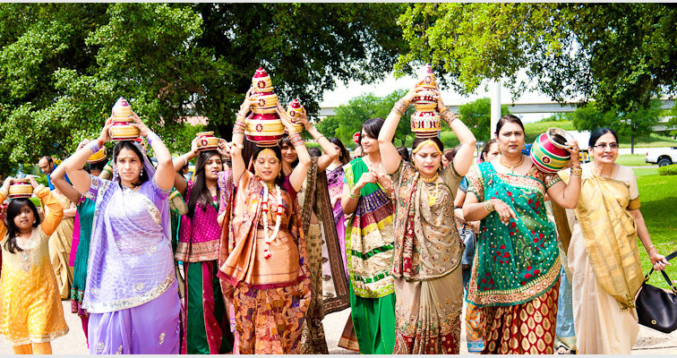 Gujarati Sangeet Sandhya & Gujarati Wedding Rituals
